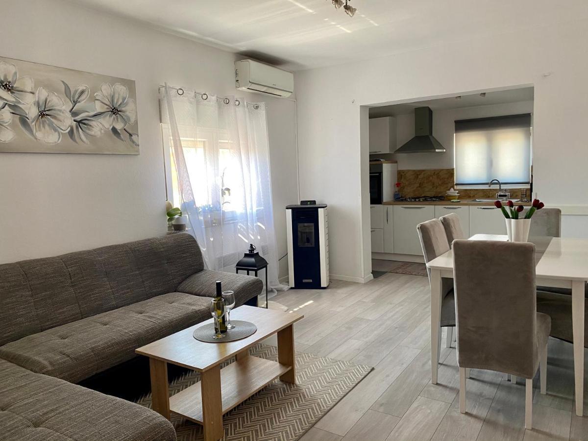 Apartman Ivica Lägenhet Zadar Exteriör bild